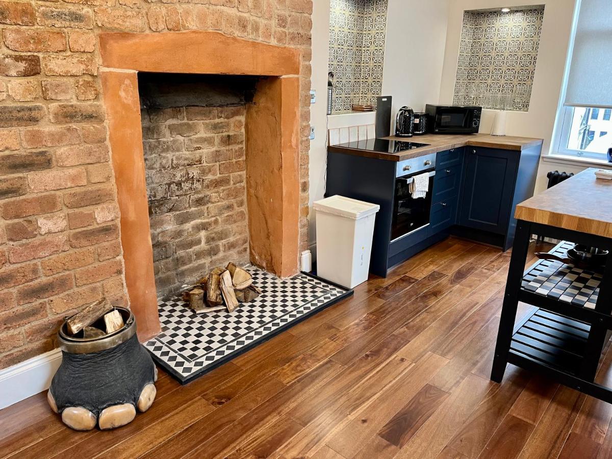 The Bards Loft, Large Studio Apartment Άυρ Εξωτερικό φωτογραφία