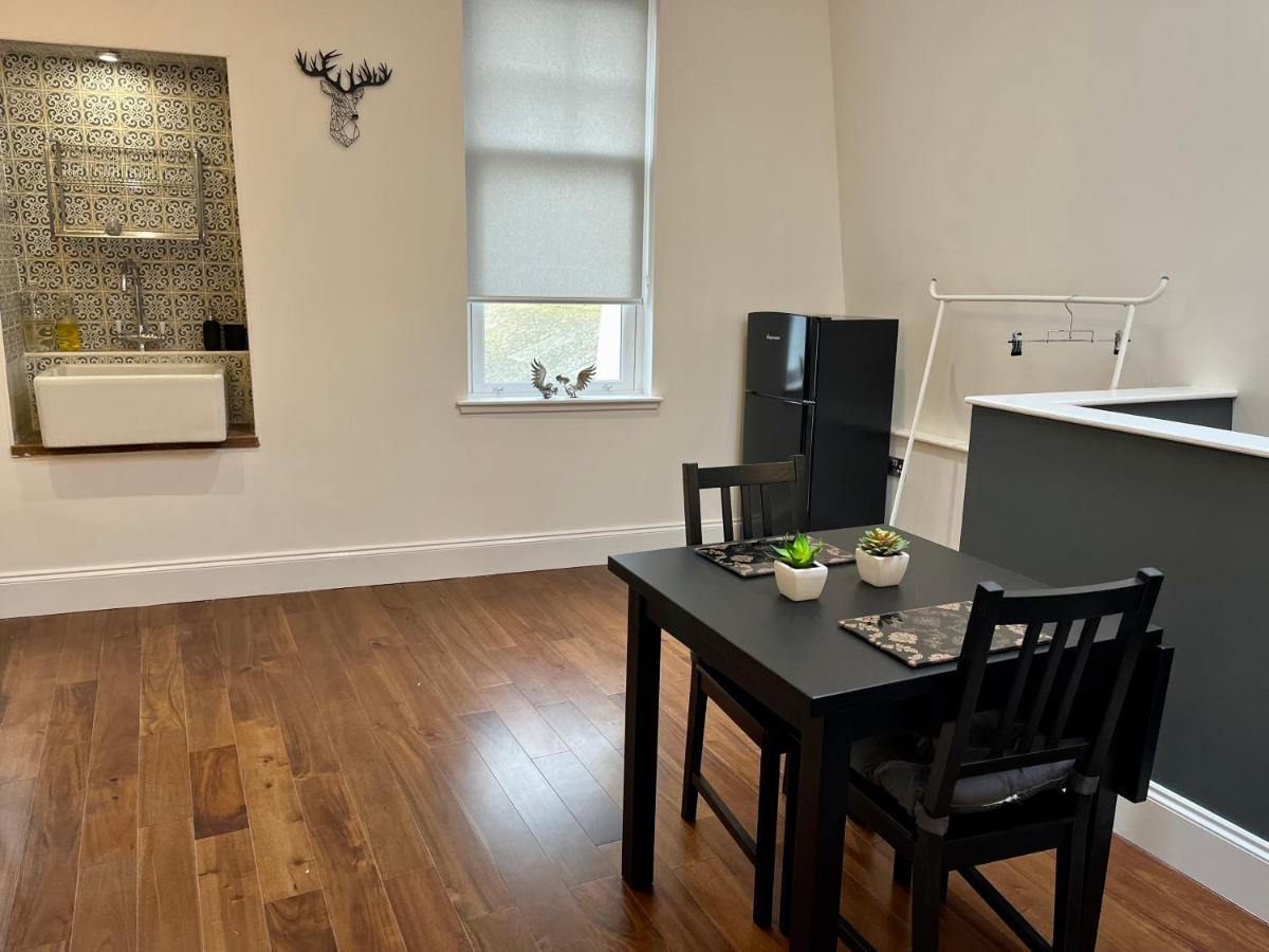 The Bards Loft, Large Studio Apartment Άυρ Εξωτερικό φωτογραφία